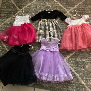 5 Beautiful dresses only worn once ! My daughter has outgrown them